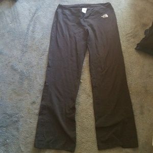 North face stretch pants